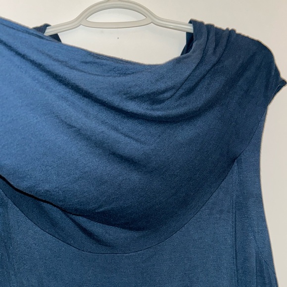 FREE PEOPLE Elegant Blue Women's Top size medium - Picture 8 of 11